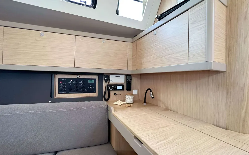 slider 17 Beneteau Oceanis 45