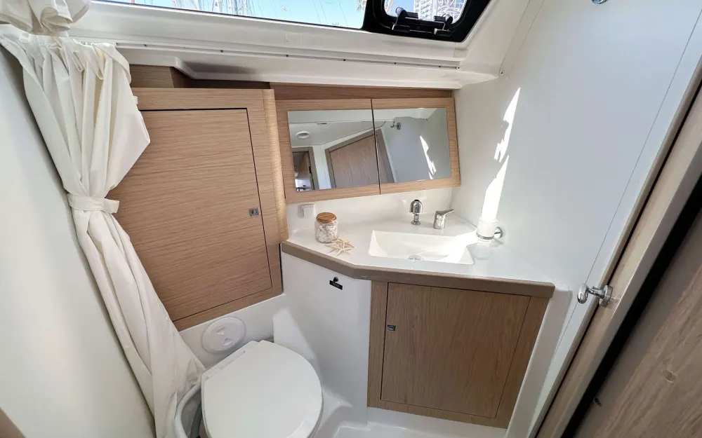 slider 22 Beneteau Oceanis 45