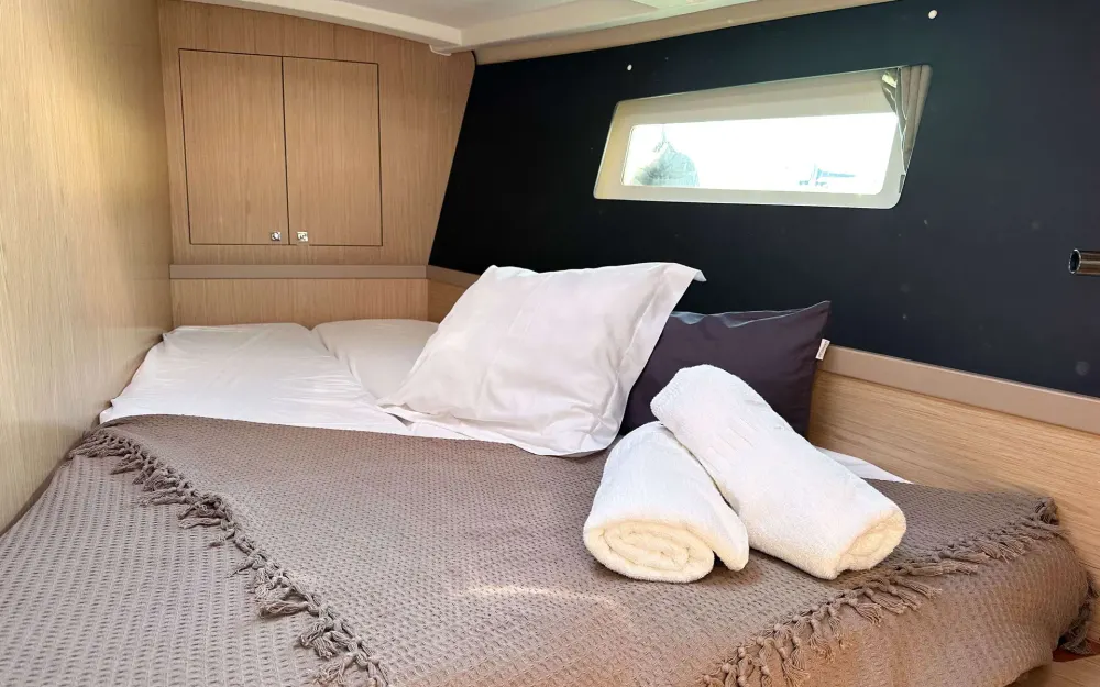 slider 25 Beneteau Oceanis 45