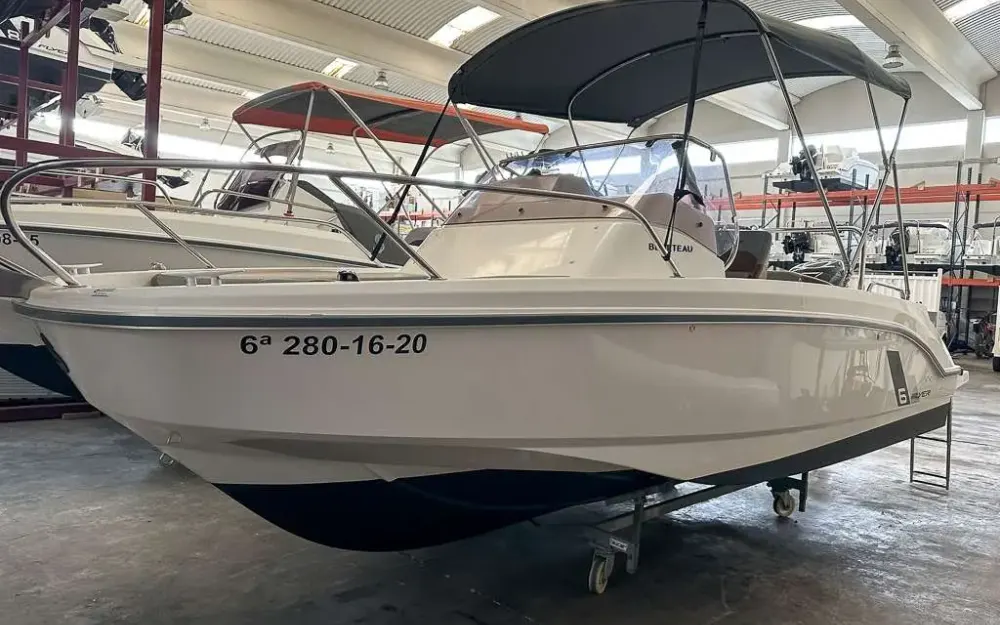 slider 0 Beneteau Flyer 6 SUNdeck