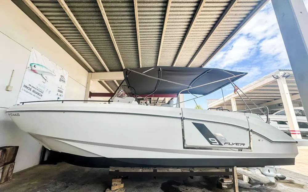 slider 13 Beneteau Flyer 9 Spacedeck