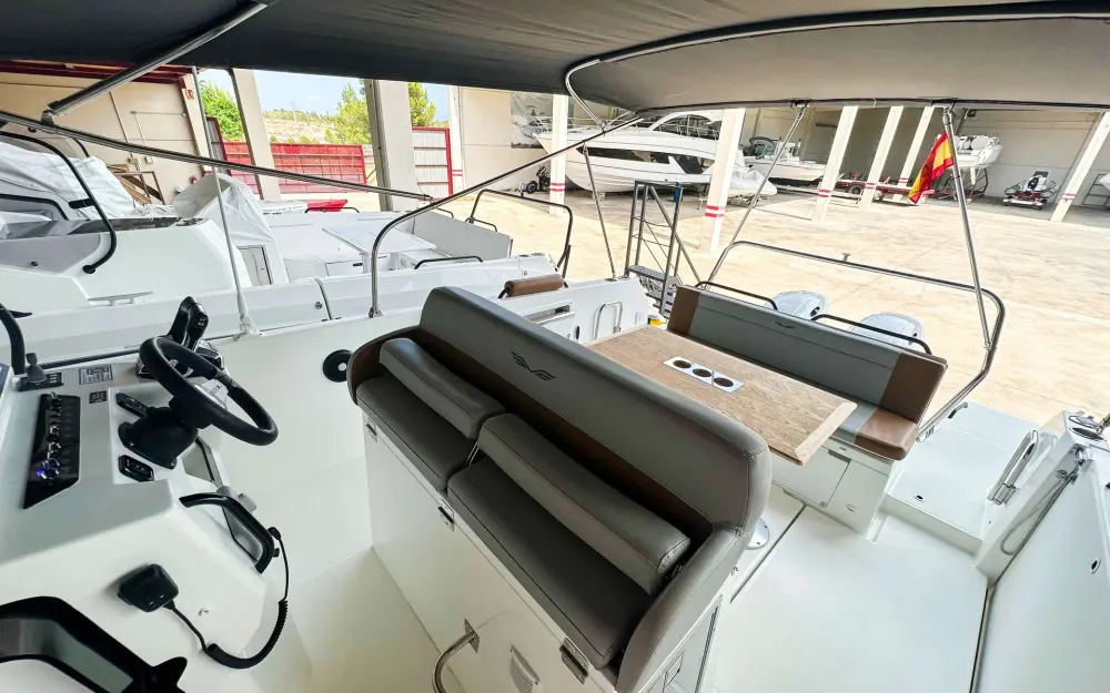 slider 27 Beneteau Flyer 9 Spacedeck