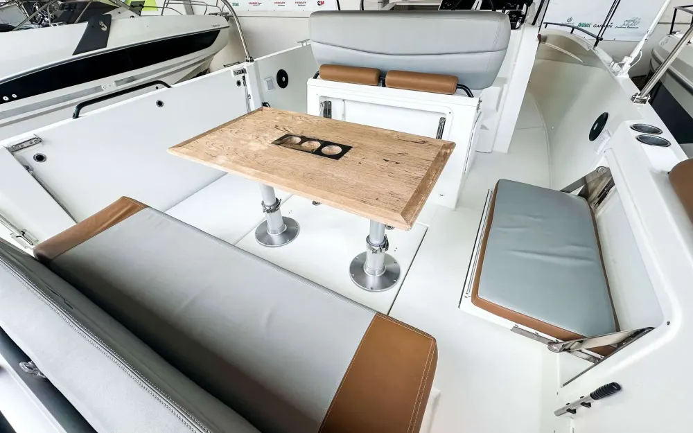 slider 31 Beneteau Flyer 9 Spacedeck
