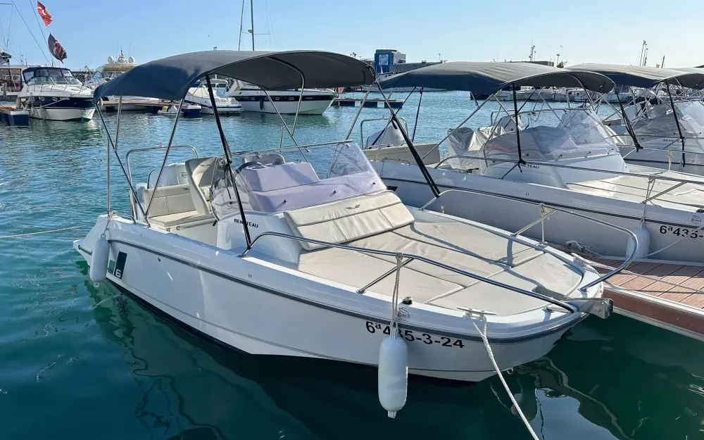 slider 0 Beneteau Flyer 6 SUNdeck