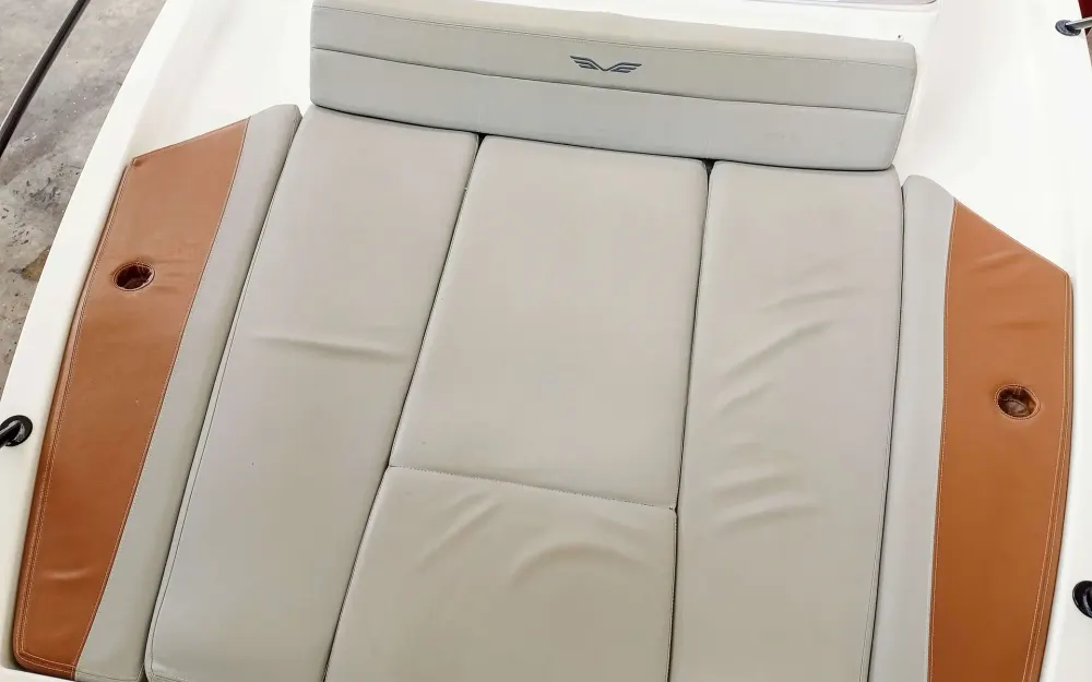 slider 11 Beneteau Flyer 7 SUNdeck