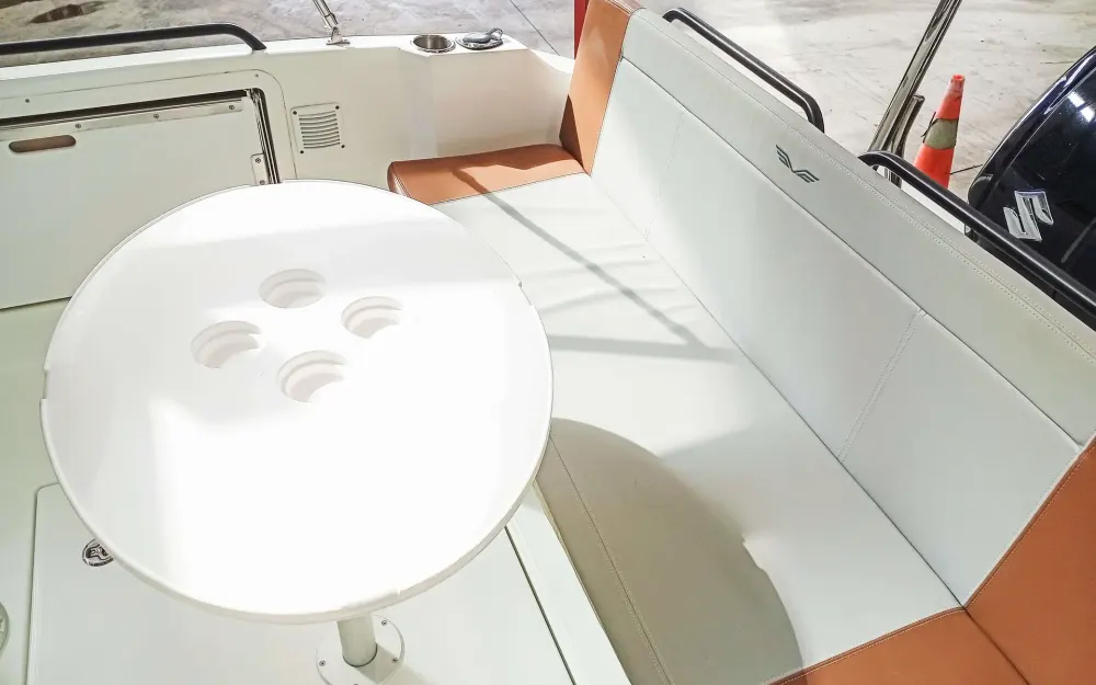 slider 5 Beneteau Flyer 7 SUNdeck