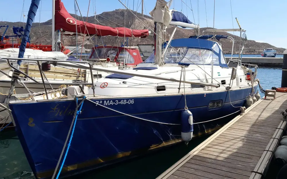 slider 0 Beneteau Oceanis 36 CC