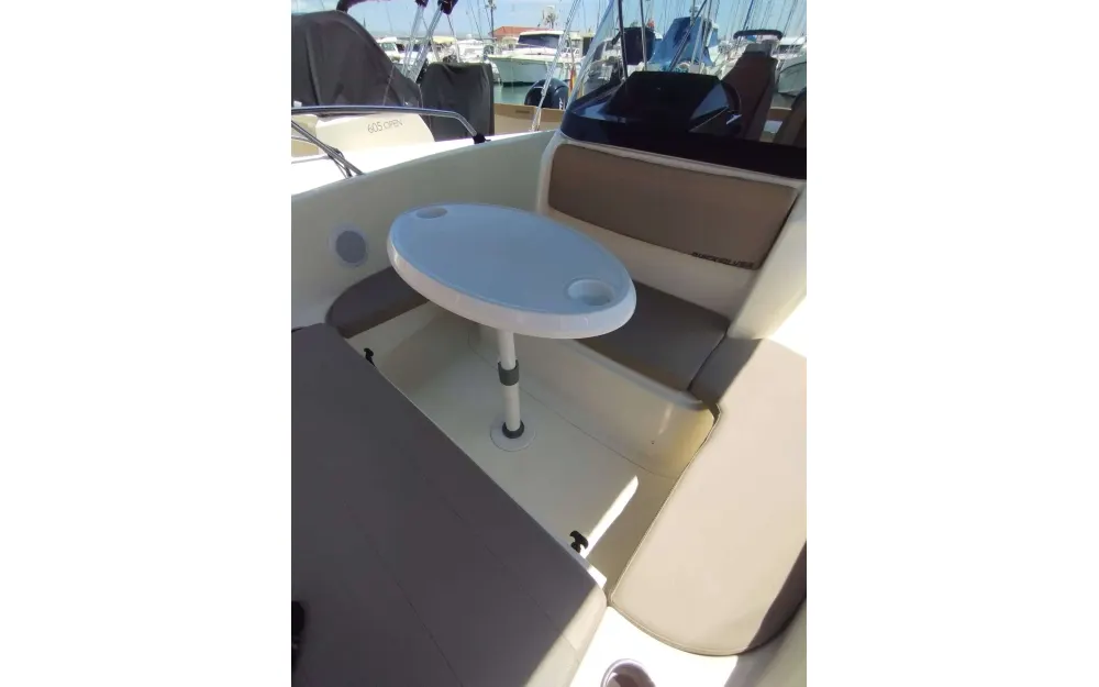 slider 6 Quicksilver Activ 675 Open