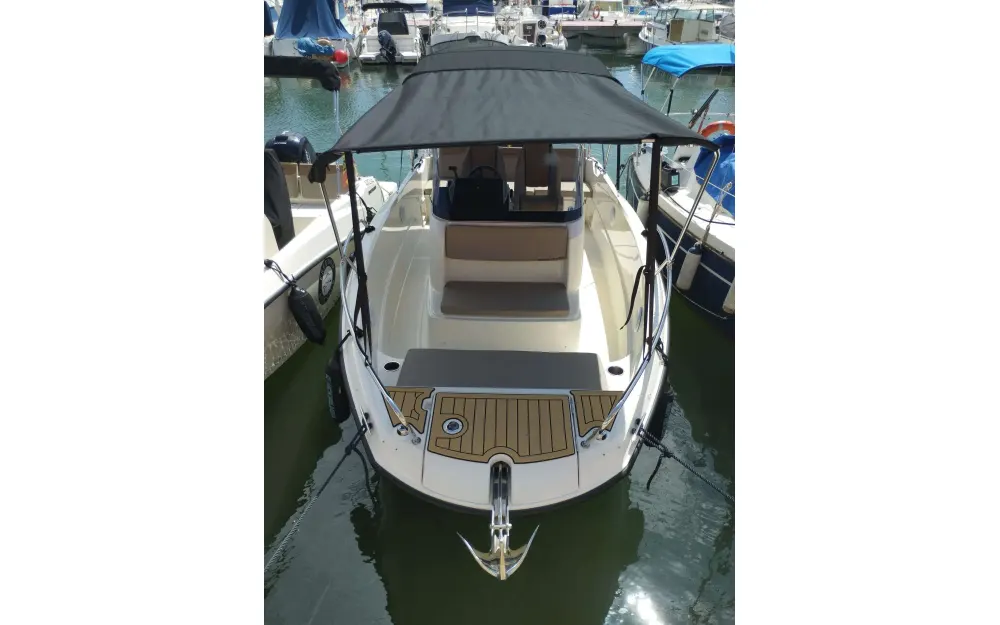 slider 8 Quicksilver Activ 675 Open