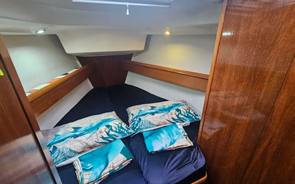 slider 7 Jeanneau Sun Odyssey 43