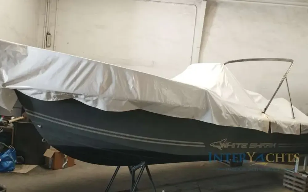 slider 5 White Shark  225
