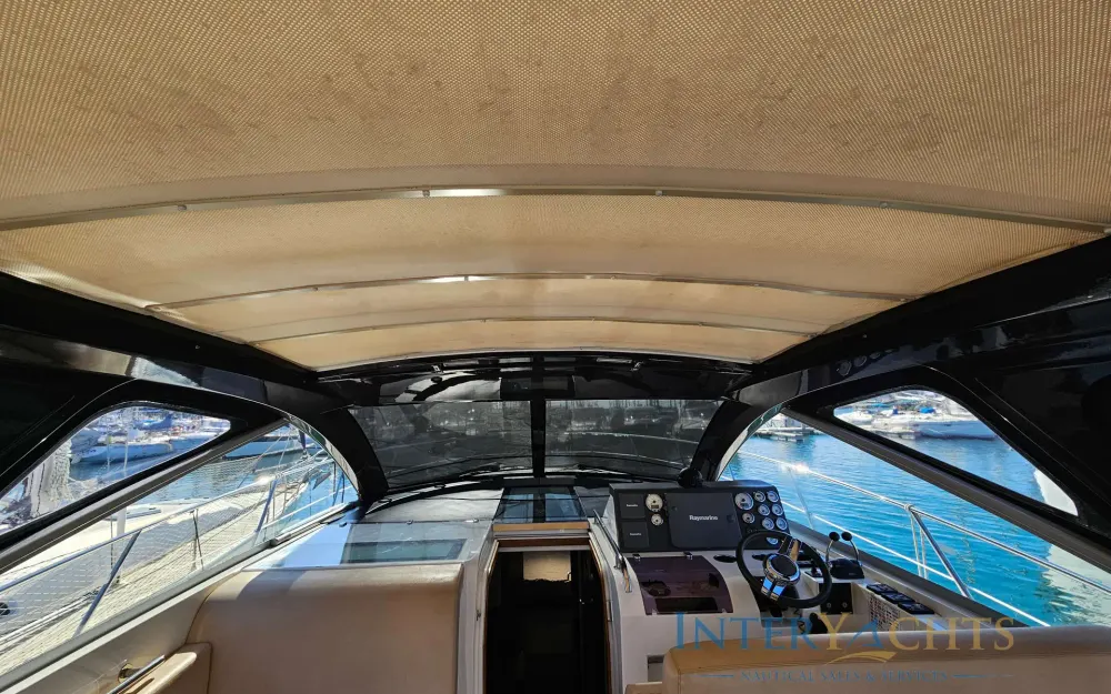 slider 14 Sealine  SC 35