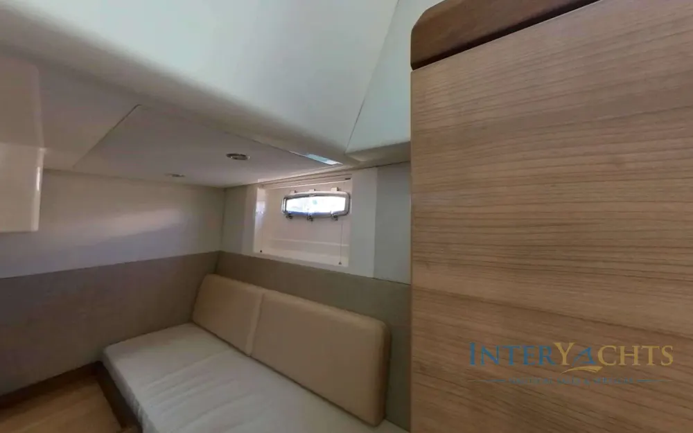 slider 77 Sealine  SC 35