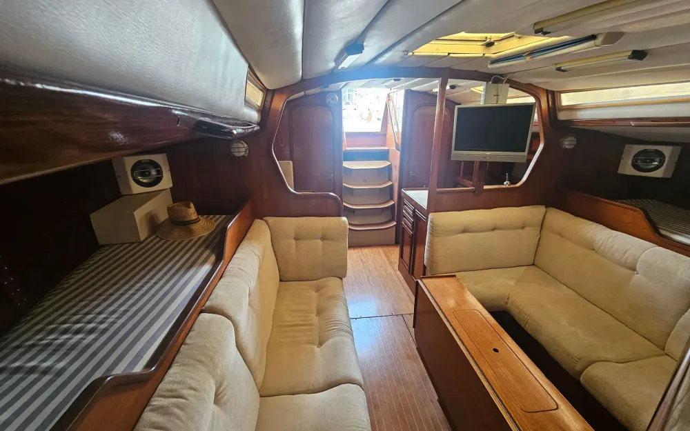 slider 2 Beneteau First 42