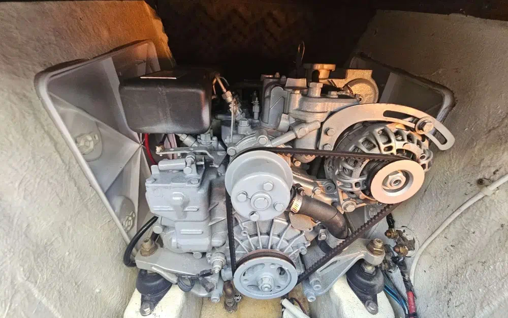 slider 10 Jeanneau Fantasia