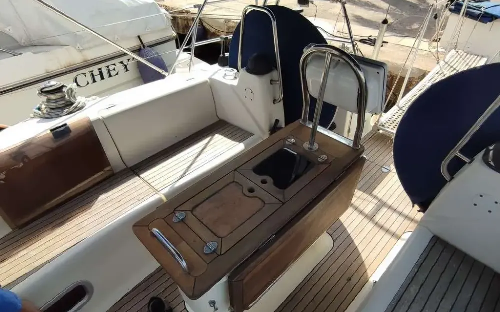 slider 16 Bavaria 42 cruiser