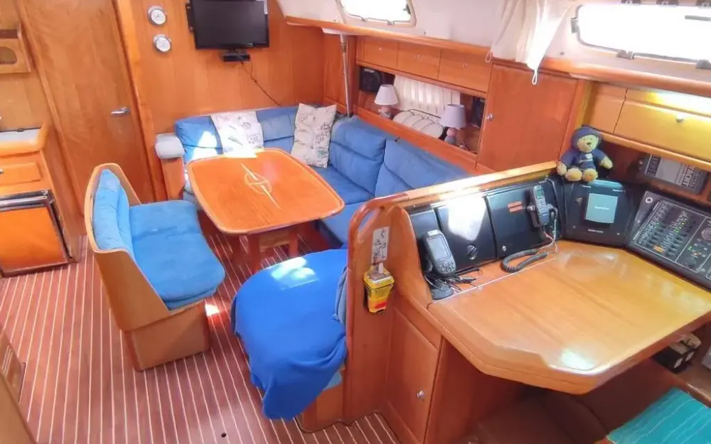 slider 17 Bavaria 42 cruiser