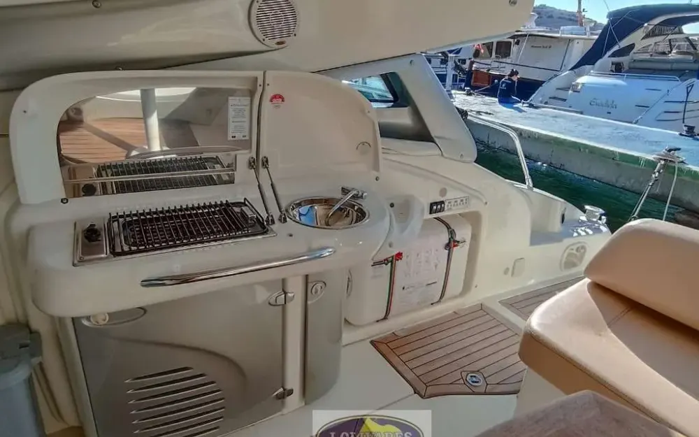 slider 14 Cranchi Mediterranee 47 Hard Top