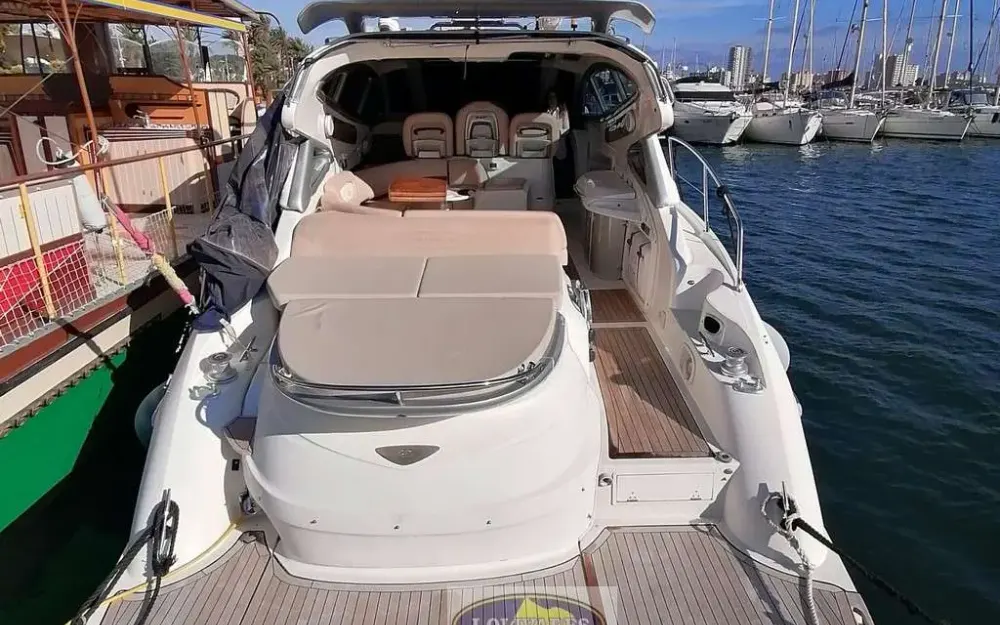 slider 8 Cranchi Mediterranee 47 Hard Top