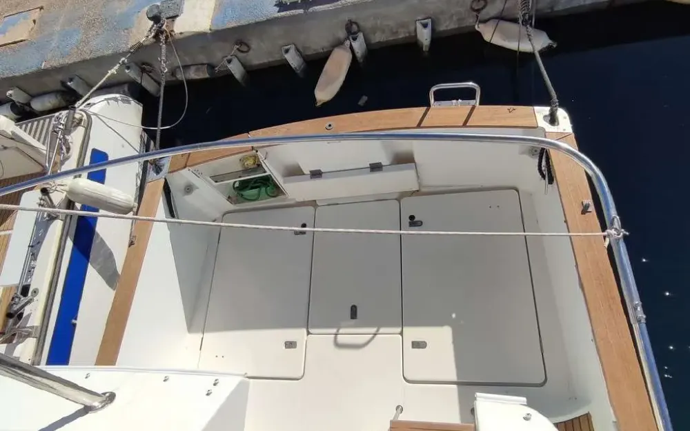 slider 6 Beneteau Antares 10.80 Fly