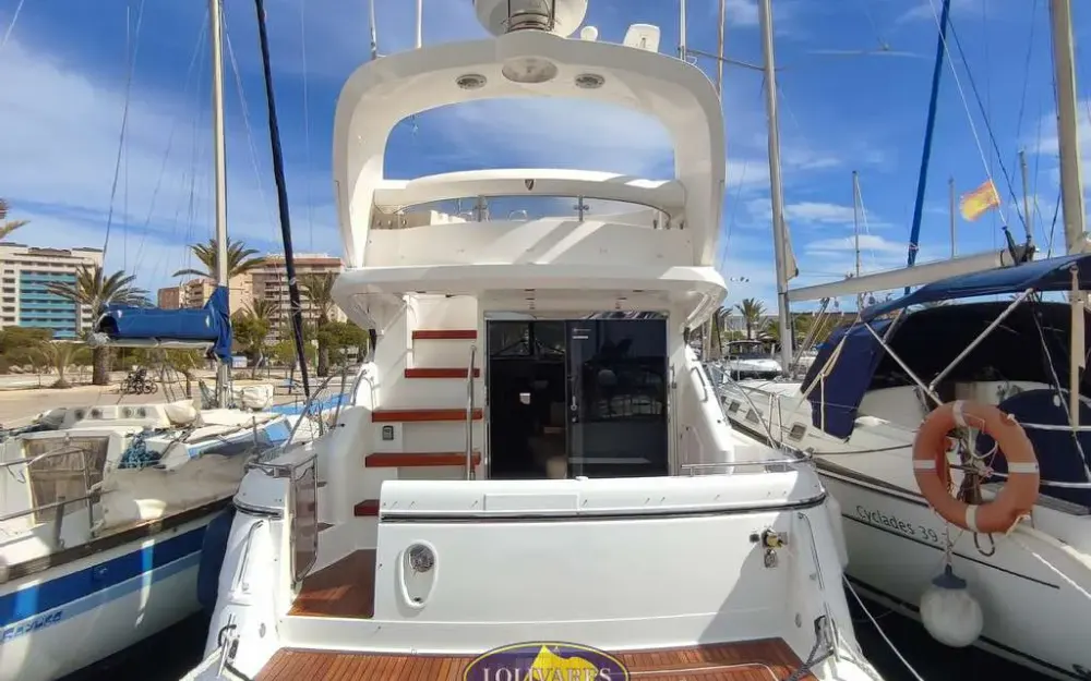 slider 12 Fairline Phantom 40