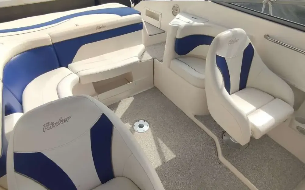 slider 3 Rinker  232 Captiva