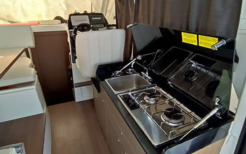 slider 8 Beneteau Antares Serie 9