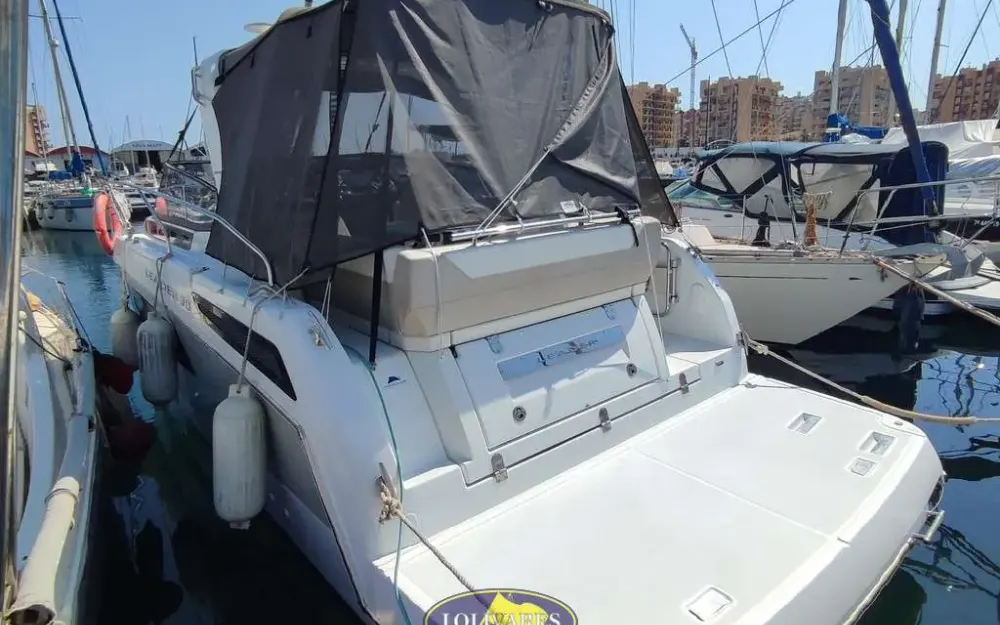slider 17 Jeanneau Leader 30