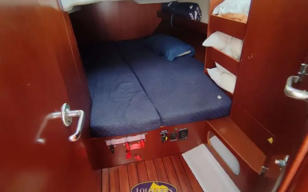 slider 11 Beneteau Oceanis 423