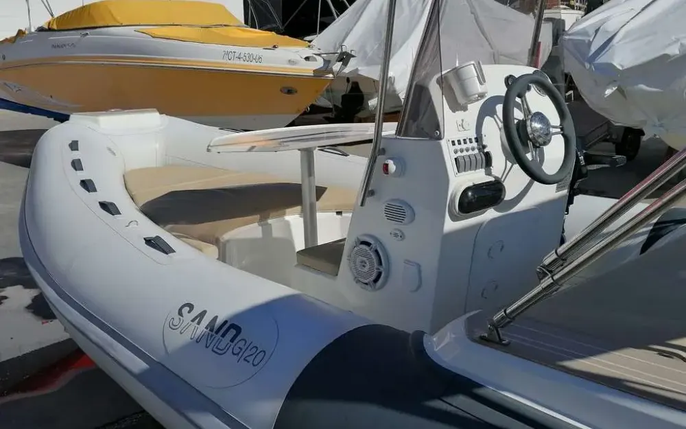 slider 11 Sand Boats G20