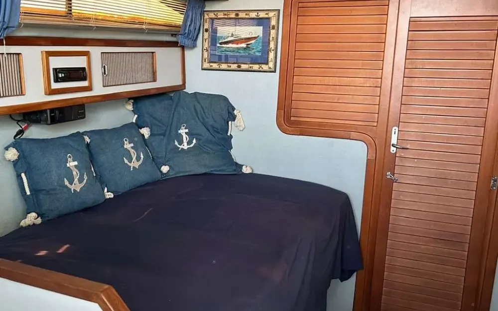slider 9 Sea Ray  340 Express Cruiser