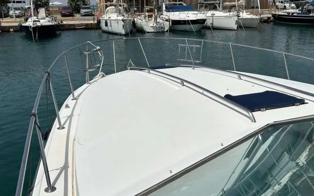 slider 13 Sea Ray  340 Express Cruiser