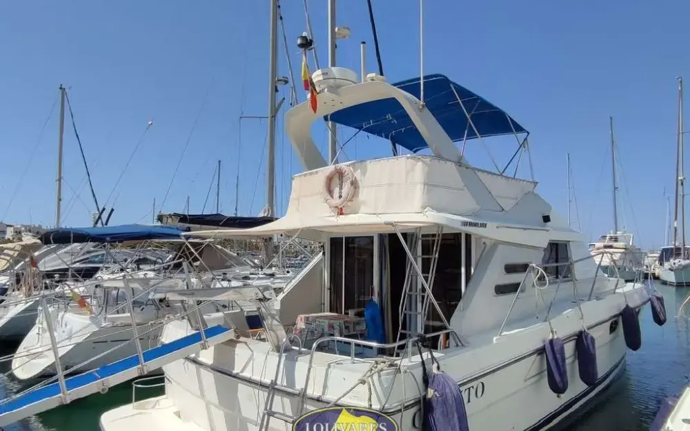 slider 0 Fairline  43 Fly