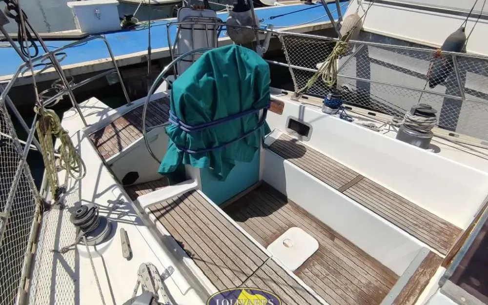 slider 21 Beneteau First 42