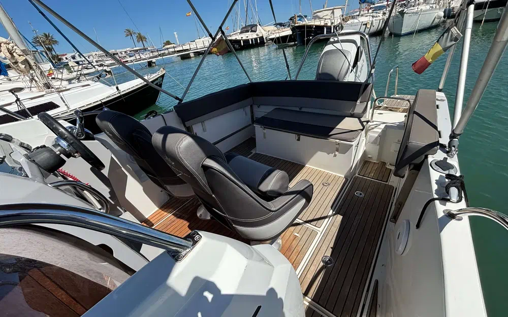 slider 10 Jeanneau Cap Camarat 7.5 WA