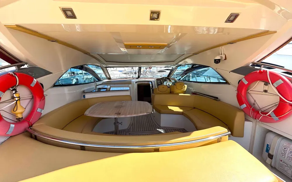 slider 19 Sessa Marine C52