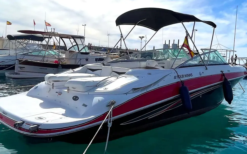 slider 0 Four Winns Horizon 260