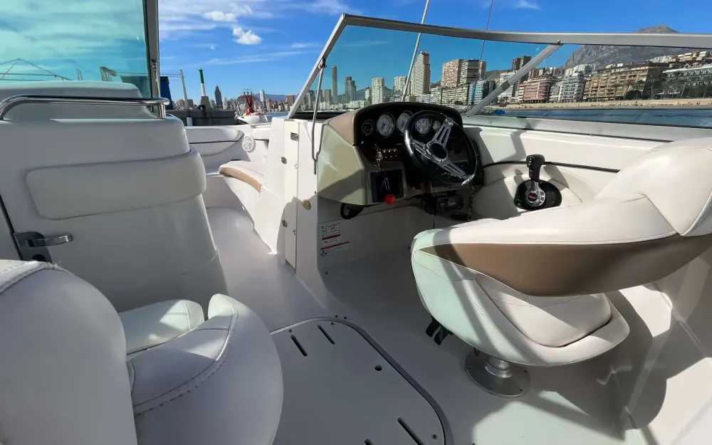 slider 21 Four Winns Horizon 260