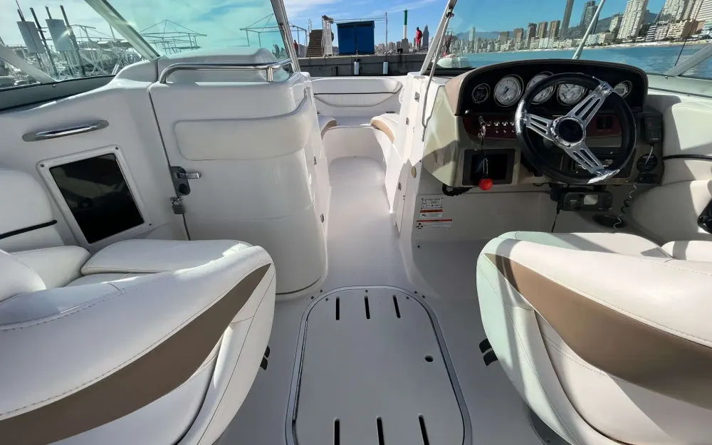 slider 8 Four Winns Horizon 260