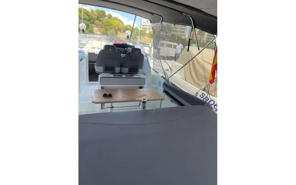 slider 13 Jeanneau Cap Camarat 9.0 WA