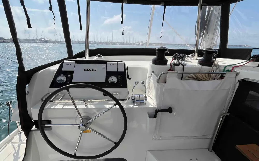 slider 33 Lagoon  42