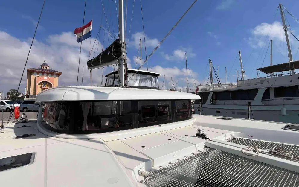 slider 34 Lagoon  42
