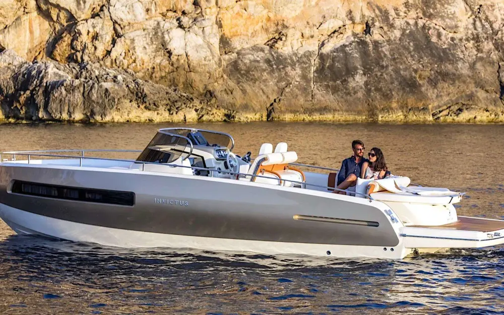 slider 0 Invictus  280 GT