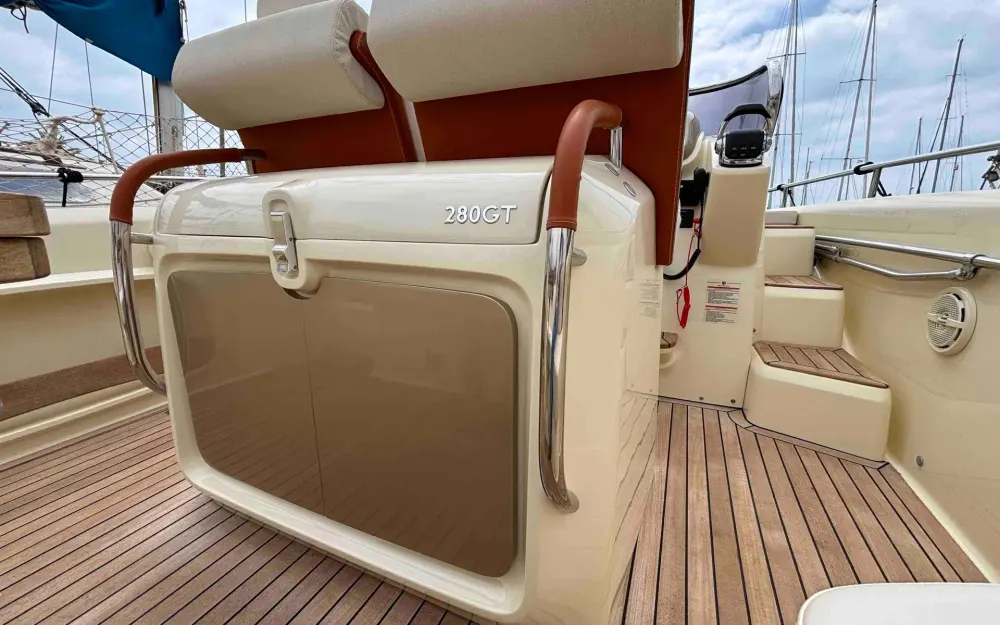 slider 22 Invictus  280 GT