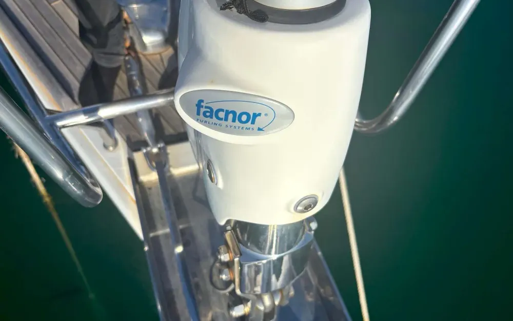 slider 14 Beneteau Oceanis 58