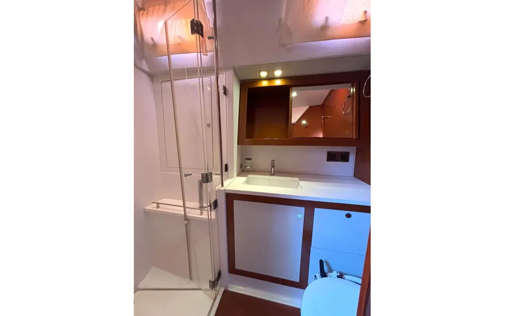 slider 4 Beneteau Oceanis 58