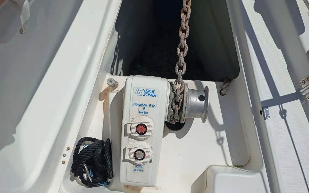 slider 12 Beneteau Oceanis 411 Clipper