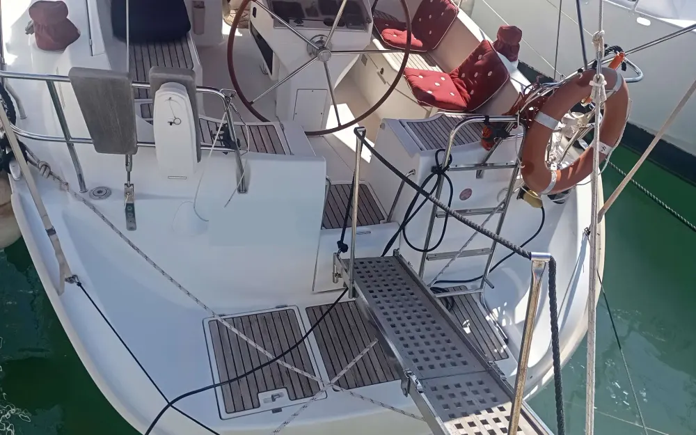 slider 19 Beneteau Oceanis 411 Clipper