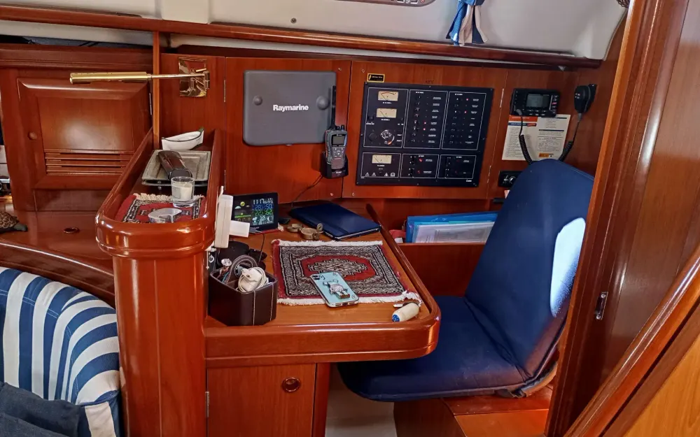slider 24 Beneteau Oceanis 411 Clipper