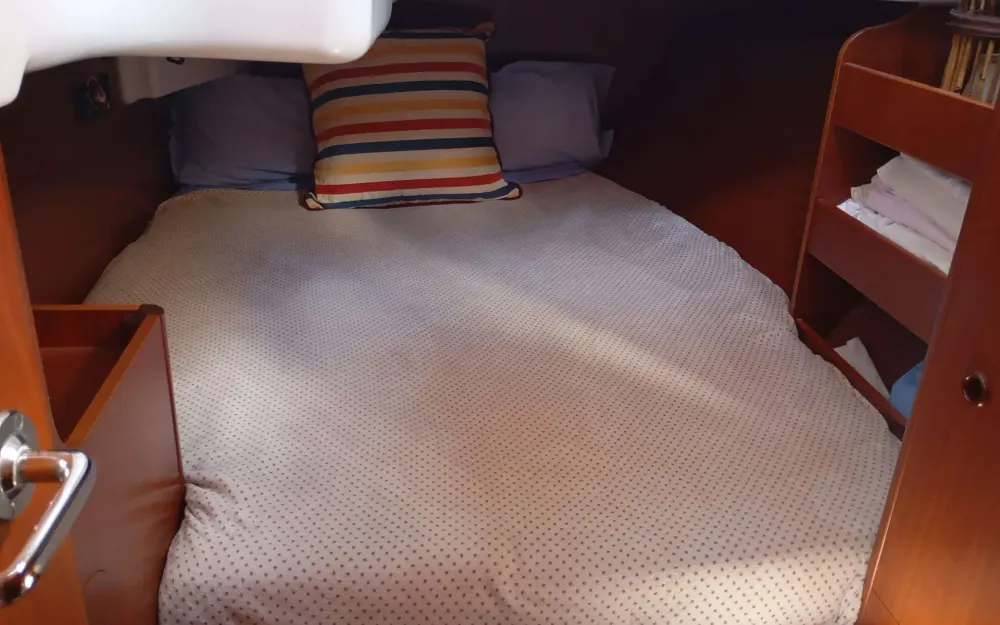 slider 6 Beneteau Oceanis 411 Clipper